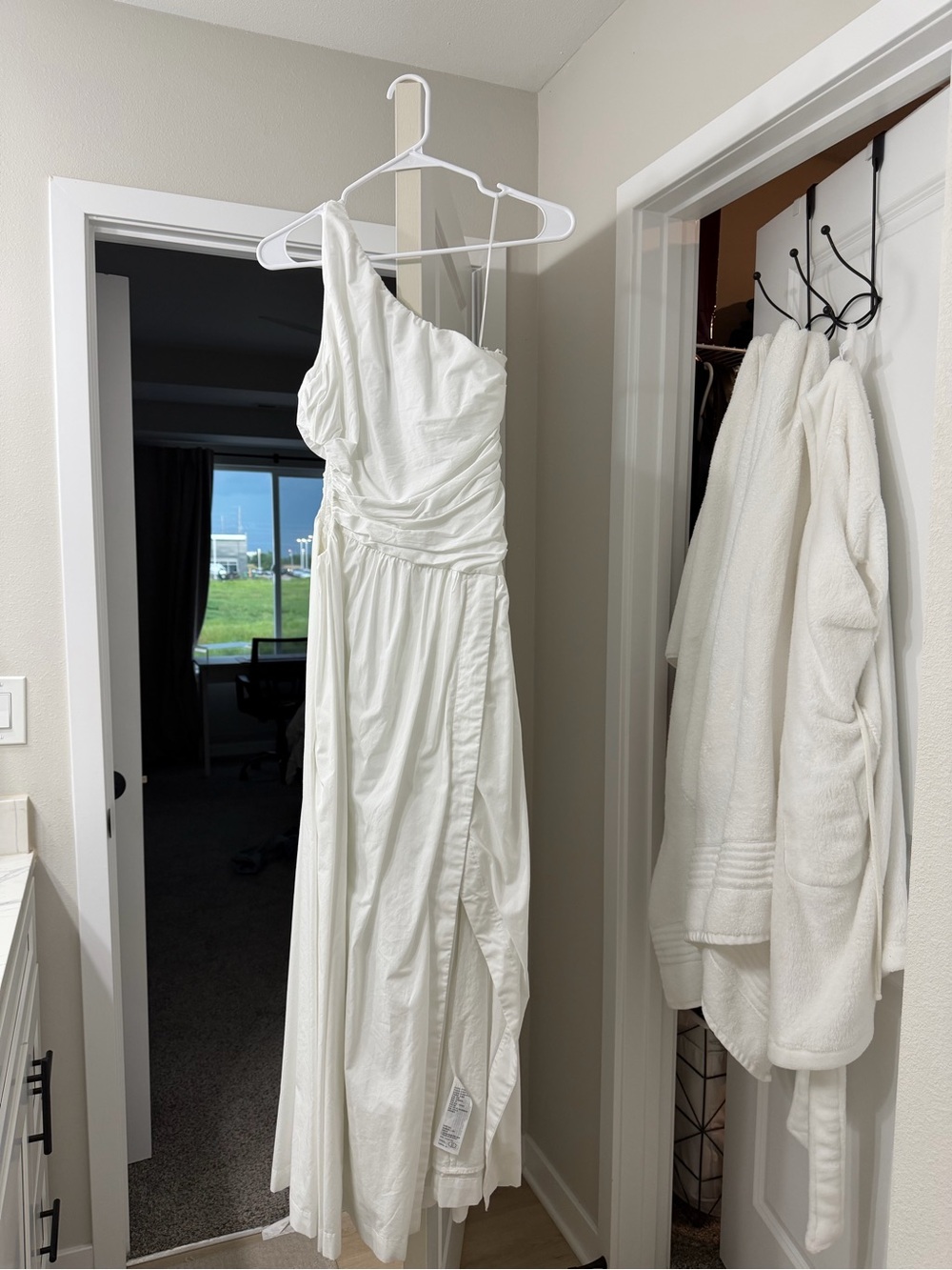 One-Shoulder White Women's Dress